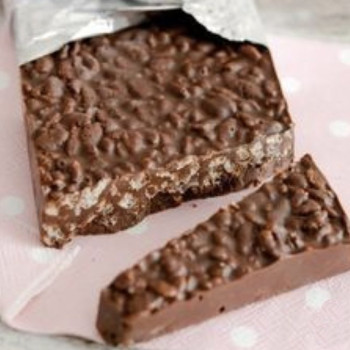 Chrumkavá nugátová čokoláda- Sladká a opojná vôňa od Gran Velada