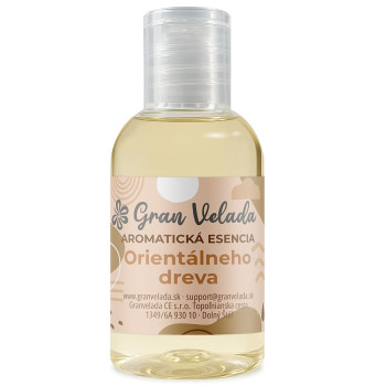 Aromatická esencia orientálneho dreva