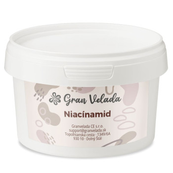 Čistý niacínamid. Vitamín B3 na výrobu kozmetiky.