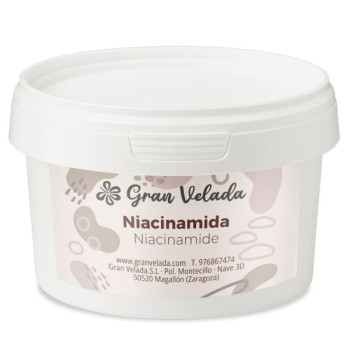 Čistý niacínamid. Vitamín B3 na výrobu kozmetiky.