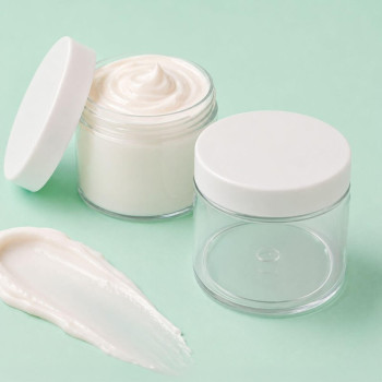 Priehľadné nádoby 200 ml biele veko