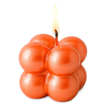 Kovový oranžový lak na zakrytie nových alebo starých sviečok