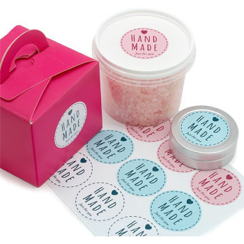 Okrúhle nálepky ručne vyrobené ležérne. Online predaj.